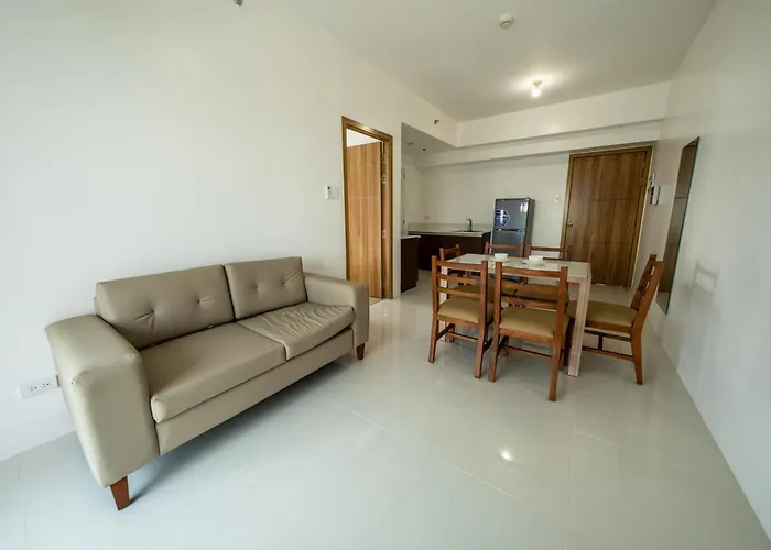 Grand Riviera By Reddoorz * Manila