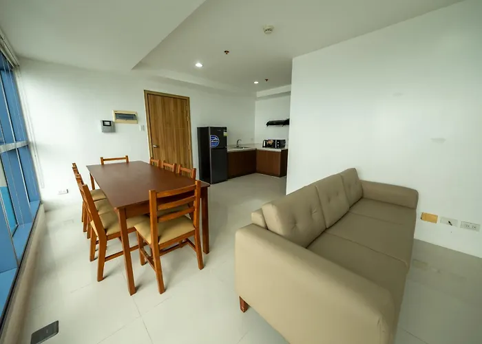 Grand Riviera By Reddoorz Manila
